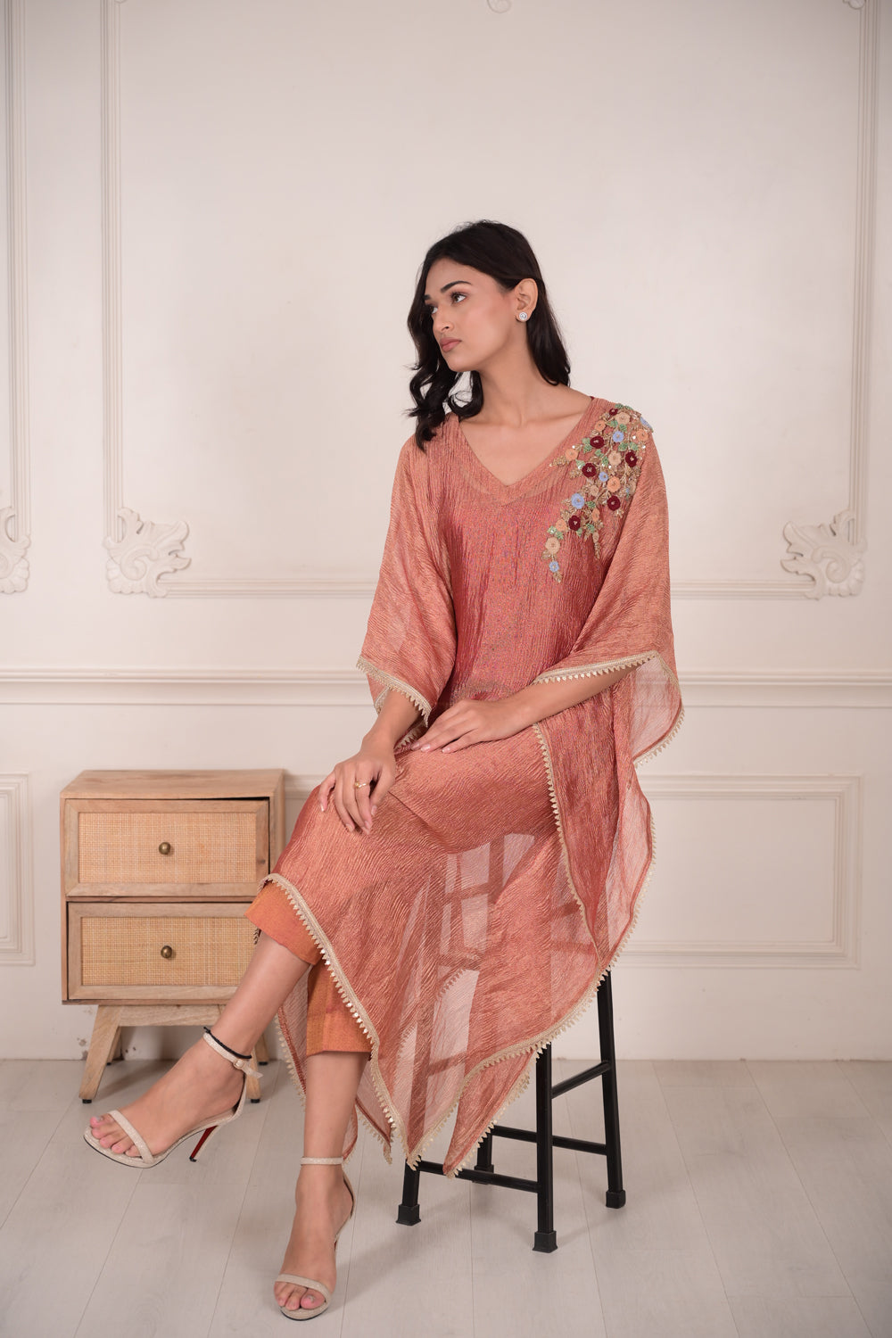 Gulruh Crushed Tissue Zari Metallic Pink Kaftan